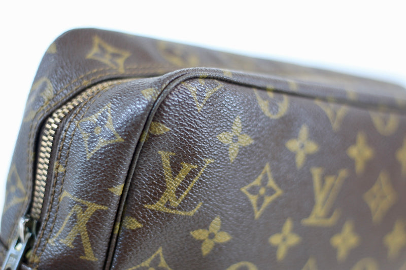 Louis Vuitton Monogram Trousse Toilette 28 Used