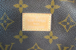 Louis Vuitton Monogram Saumur 30 Crossbody Used