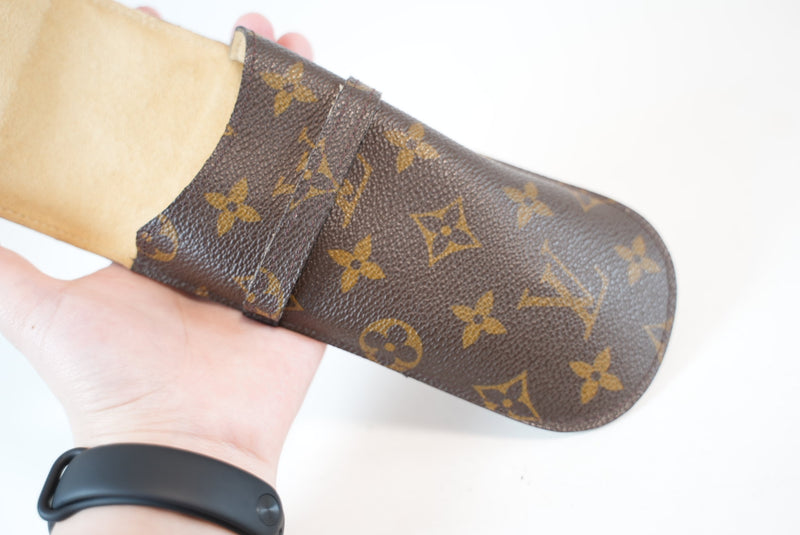 Louis Vuitton Monogram Etui Stylo Eyeglasses Case Used