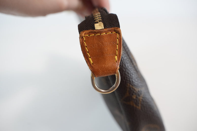 Louis Vuitton Monogram Pochette Accessories Used