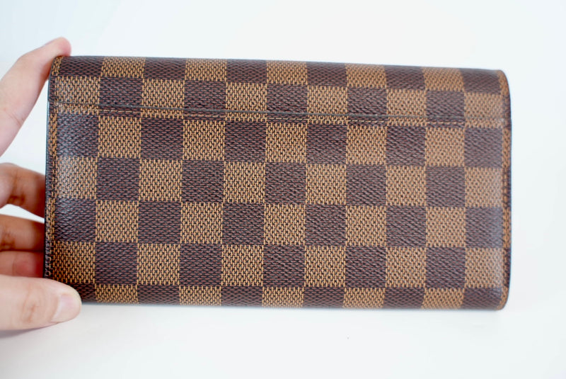 Louis Vuitton Damier Ebene Sarah Wallet Rose Ballerine Interior Used