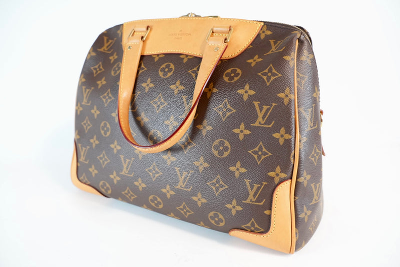 Louis Vuitton Monogram Retiro NM Used
