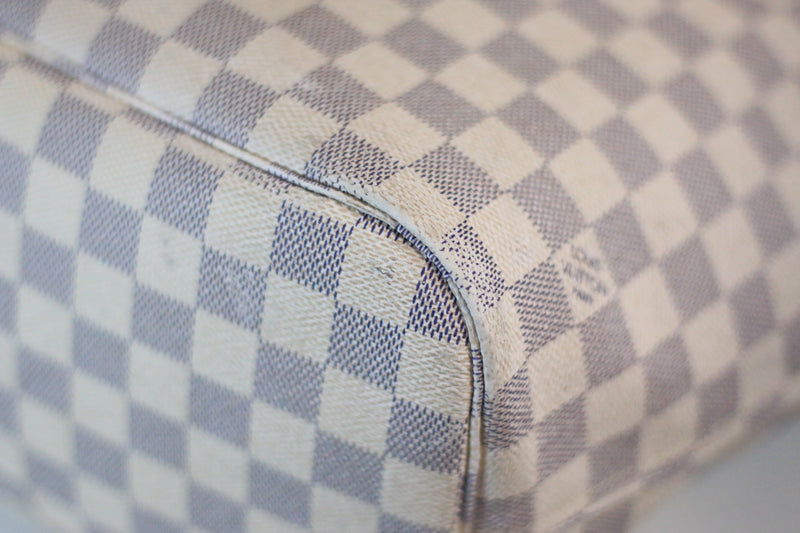 Louis Vuitton Damier Azur Neverfull MM Used