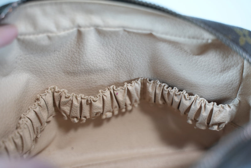 Louis Vuitton Monogram Trousse Toilette 23 Used
