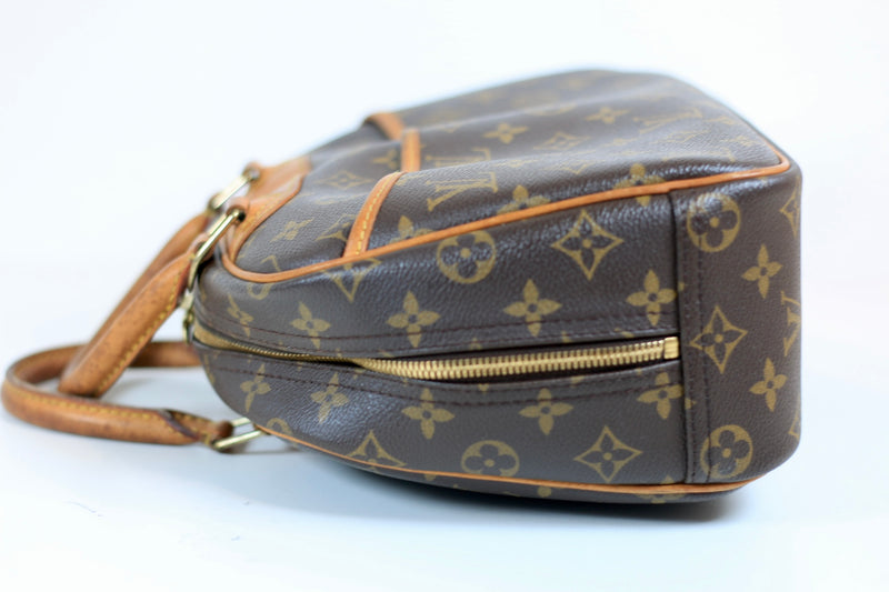 Louis Vuitton Monogram Trouville Handbag Used