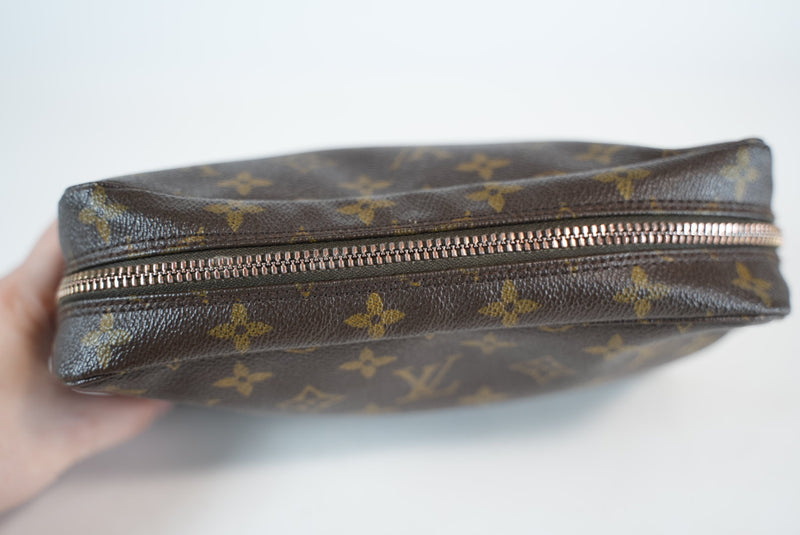 Louis Vuitton Monogram Trousse Toilette 23 Used
