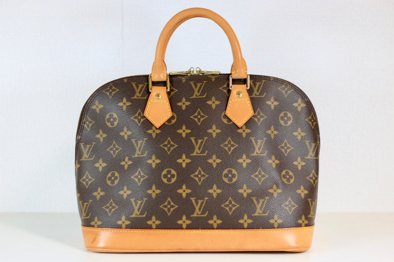 Louis Vuitton Monogram Alma PM Handbag Used