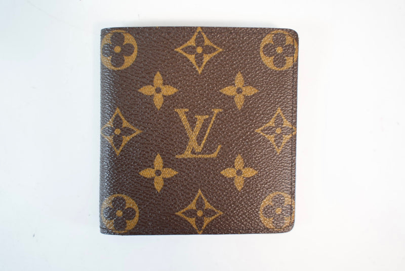 Louis Vuitton Monogram Men's Bifold Wallet