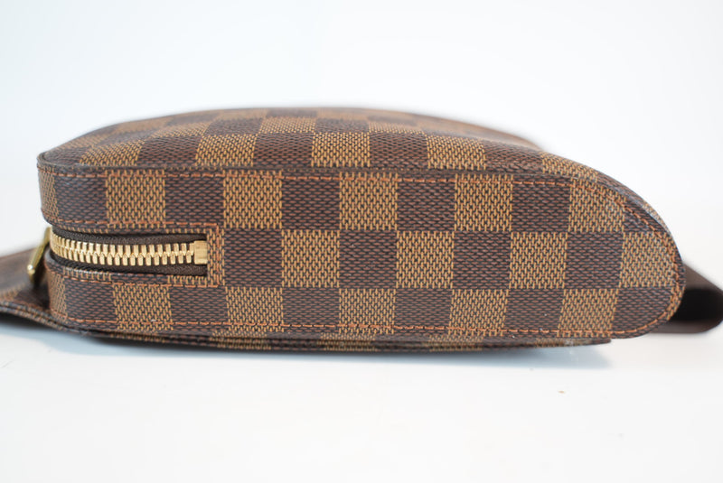 Louis Vuitton Damier Ebene Geronimos Bumbag/Fannypack Used