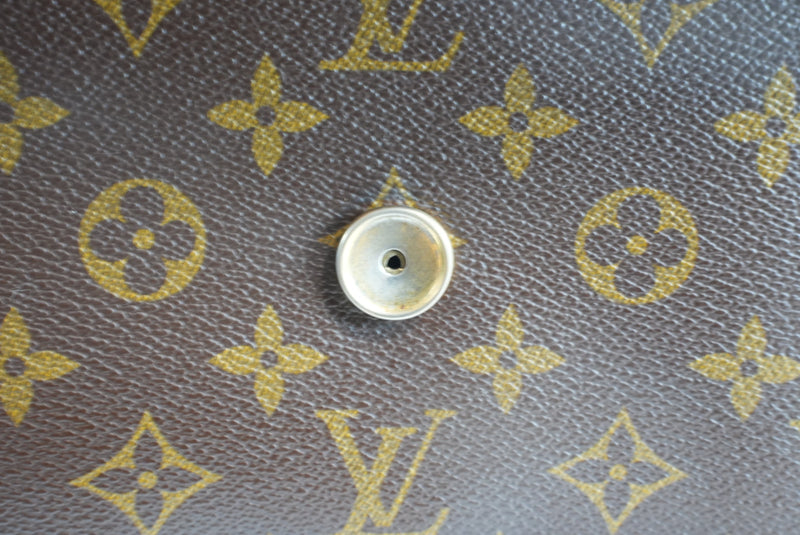 Louis Vuitton Monogram Pochette Dam Clutch