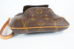 Louis Vuitton Monogram Partition Wristlet Used