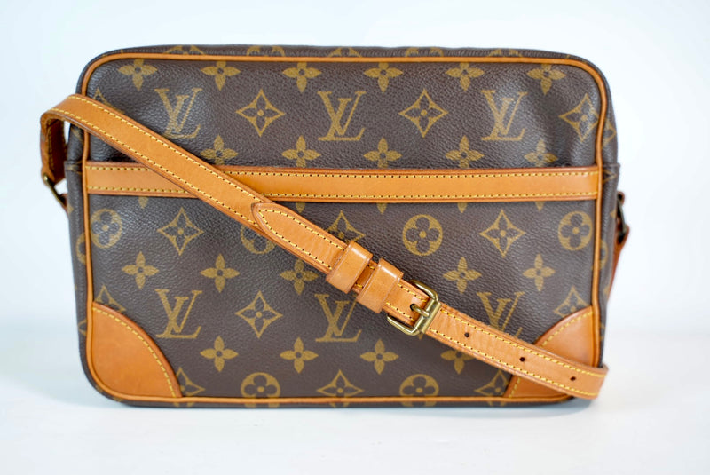Louis Vuitton Monogram Trocadero 30 Crossbody Used