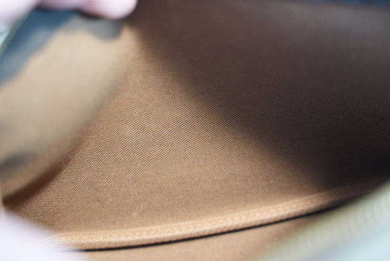 Louis Vuitton Monogram Pochette Accessories Used