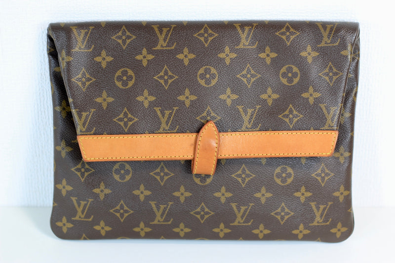 Louis Vuitton Pochette Pliante Clutch Used