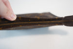 Louis Vuitton Monogram Toiletry Pouch 15 Used