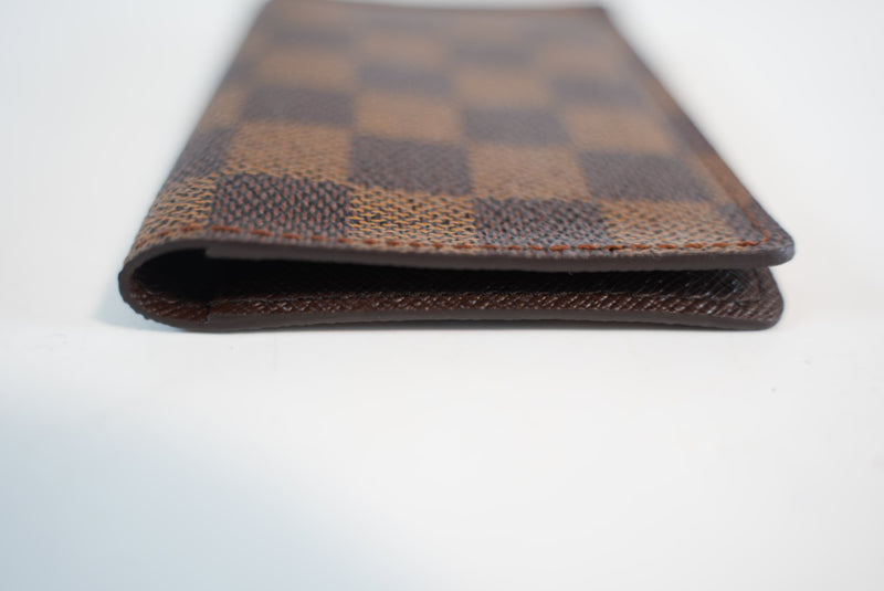 Louis Vuitton Damier Ebene Pass/Card Case Used