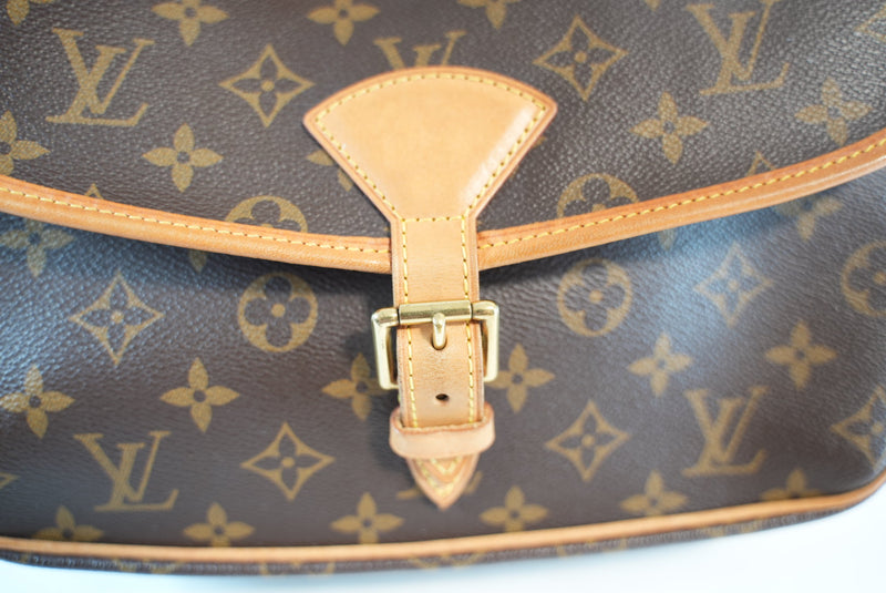 Louis Vuitton Monogram Sologne Crossbody Bag Used