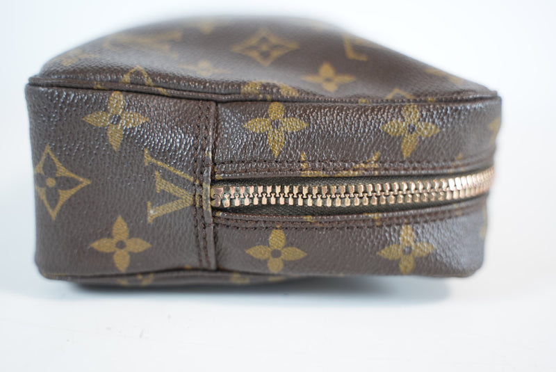 Louis Vuitton Monogram Trousse Toilette 23 Used