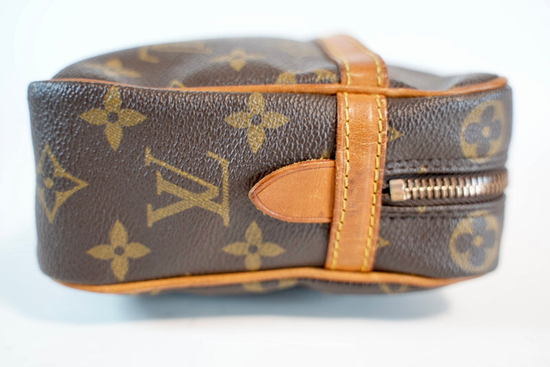 Louis Vuitton Monogram Compaigne 23 Used