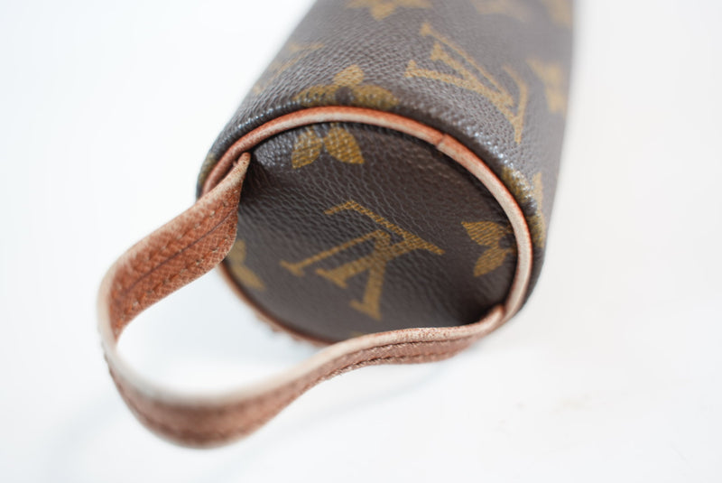 Louis Vuitton Monogram Trousse Ronde Accessories Pouch Used