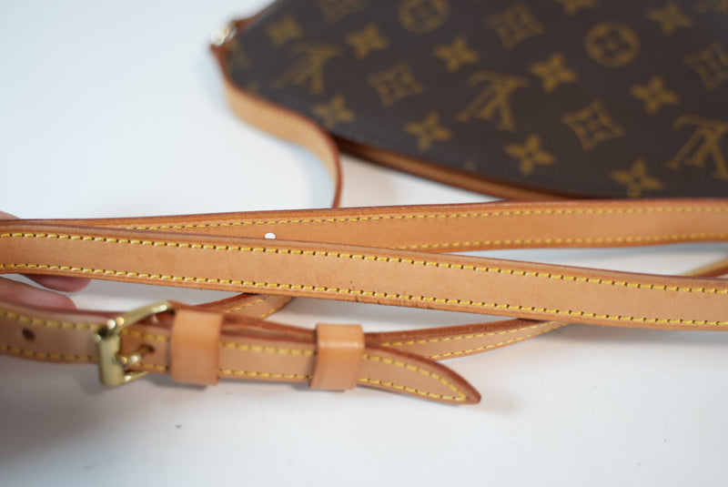Louis Vuitton Monogram Drouot Crossbody Bag Used