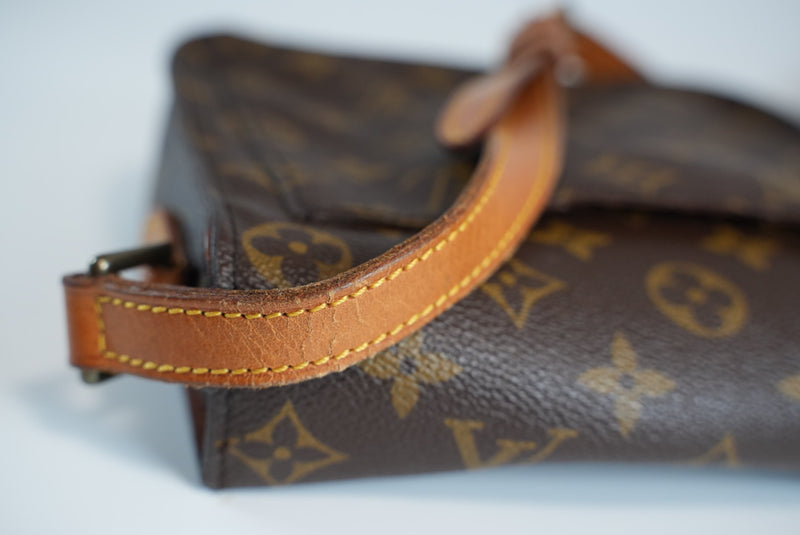 Louis Vuitton Monogram Saint Cloud MM Crossbody Used