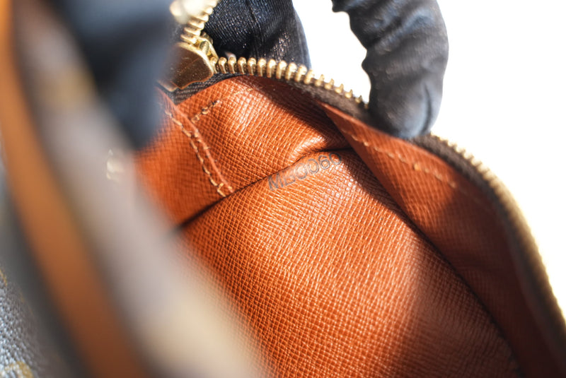 Louis Vuitton Monogram Trocadero 27 Crossbody Used
