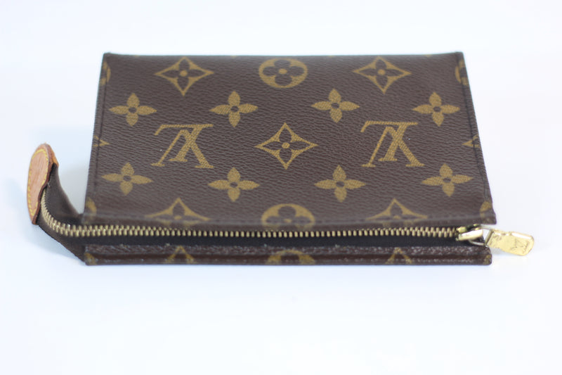 Louis Vuitton Monogram Toiletry Pouch Used