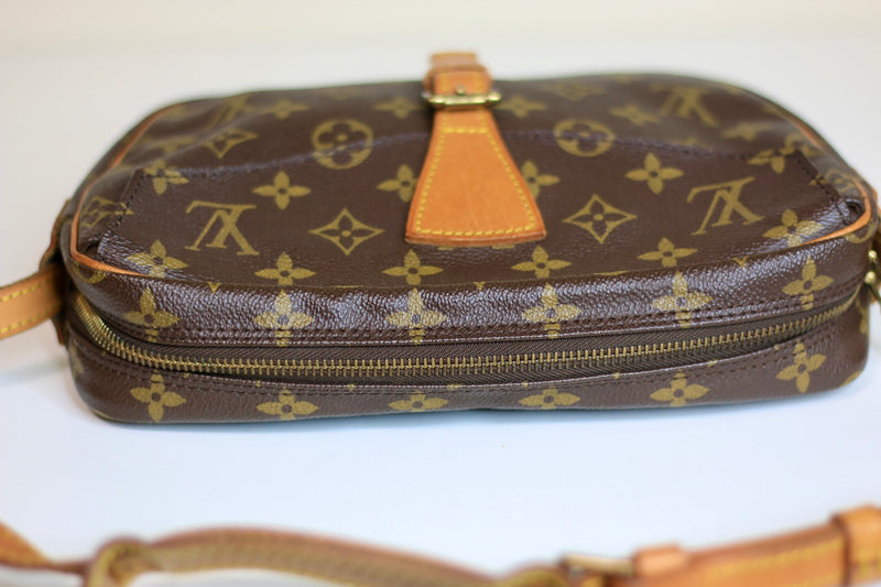 Louis Vuitton Monogram Jeune Fille MM