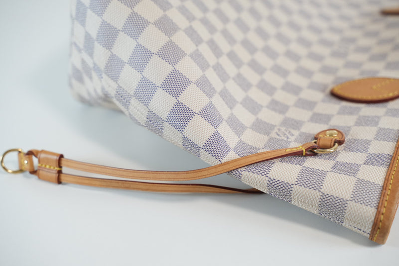 Louis Vuitton Damier Azur Neverfull MM Used