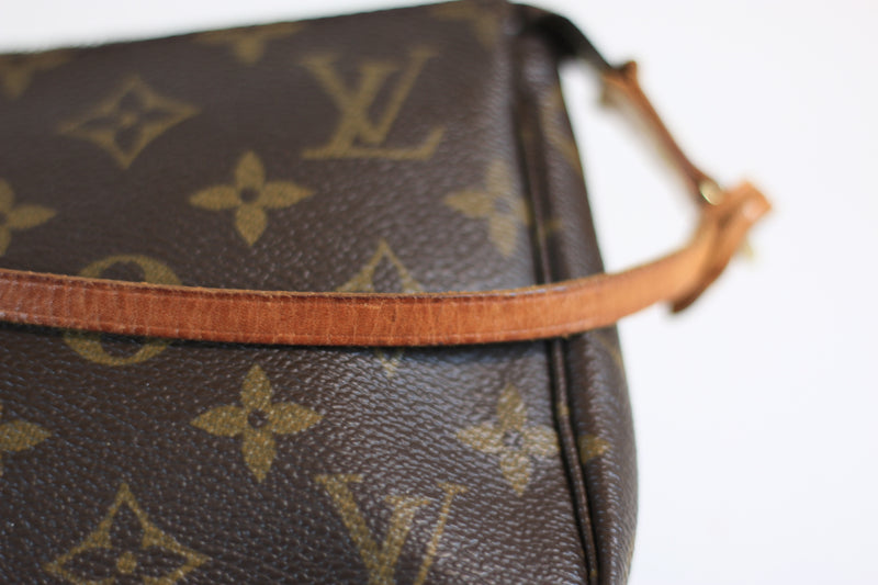 Louis Vuitton Monogram Pochette Accessories Used