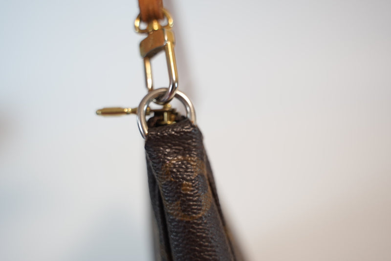 Louis Vuitton Monogram Pochette Accessories Used