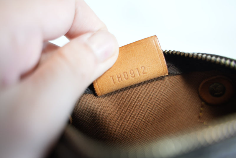 Louis Vuitton Monogram Mini Speedy HL w/ strap Used