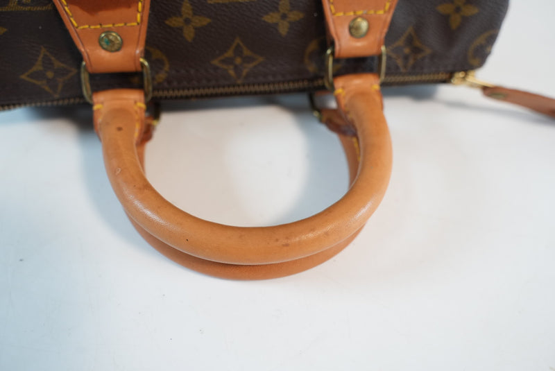 Louis Vuitton Monogram Speedy 25 Malletier Used