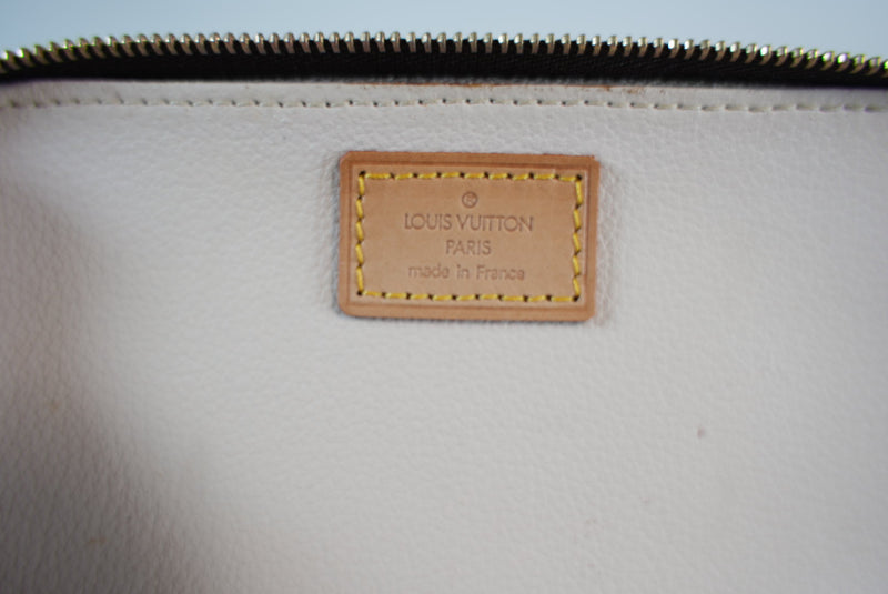 Louis Vuitton Trousse Brush PM Used