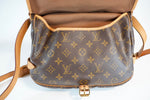 Louis Vuitton Monogram Saumur 30 Crossbody Used