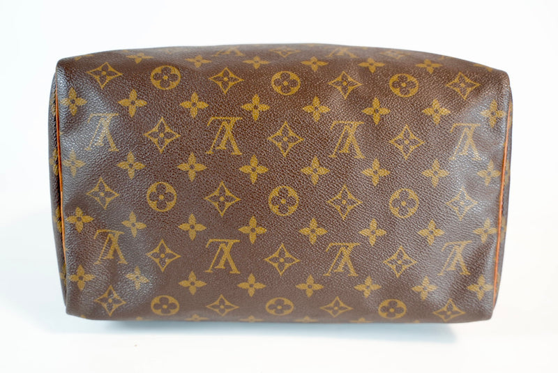 Louis Vuitton Monogram Speedy 30 Handbag Used