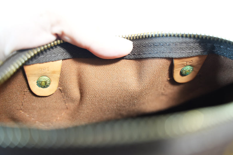 Louis Vuitton Monogram Speedy 25 Malletier Used