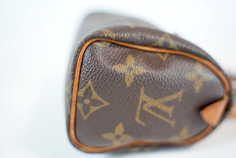 Louis Vuitton Monogram Mini Speedy HL w/ strap Used
