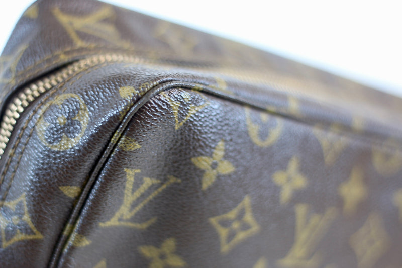 Louis Vuitton Monogram Trousse Toilette 28 Used