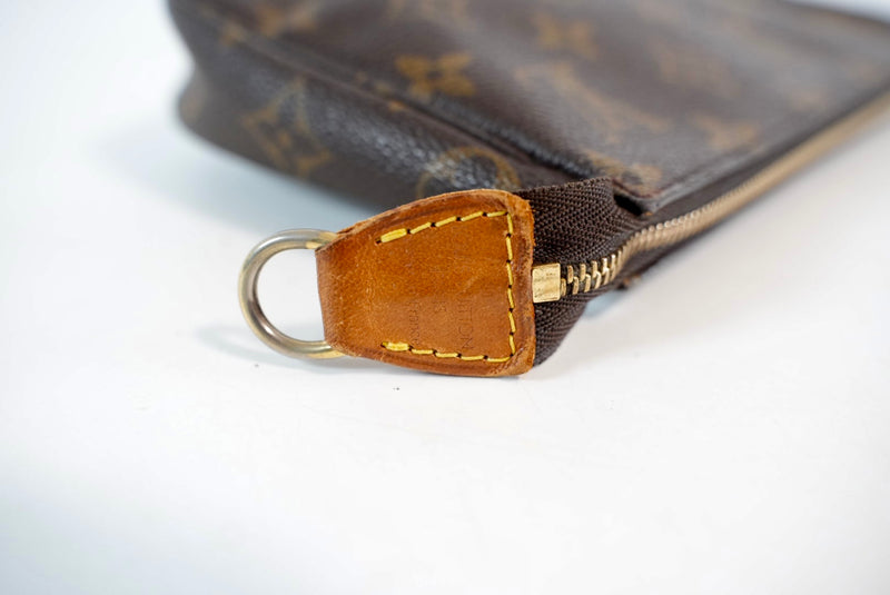 Louis Vuitton Monogram Pochette Accessories Used