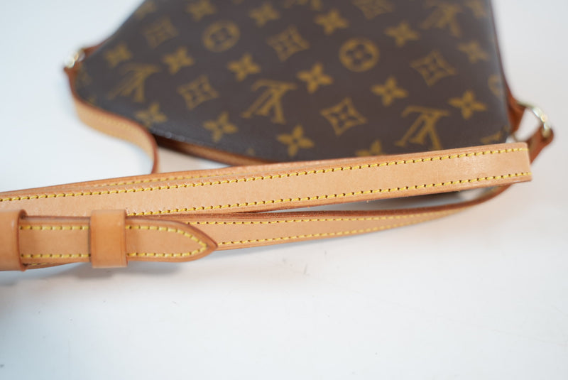 Louis Vuitton Monogram Drouot Crossbody Bag Used
