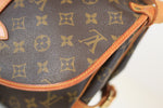 Louis Vuitton Monogram Saumur 30 Crossbody Bag Used