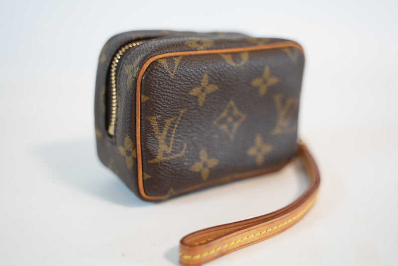 Louis Vuitton Monogram Trousse Wapity Wristlet Used