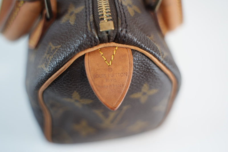 Louis Vuitton Monogram Speedy 18 Used