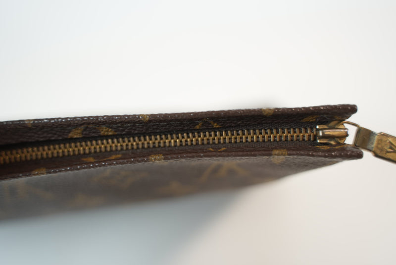 Louis Vuitton Monogram Toiletry 26 Used