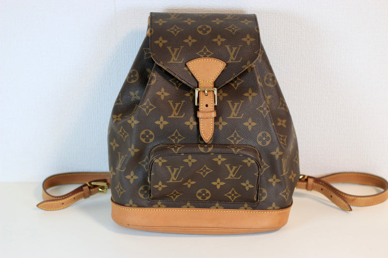 Louis Vuitton Monogram Montsouris MM Backpack Used