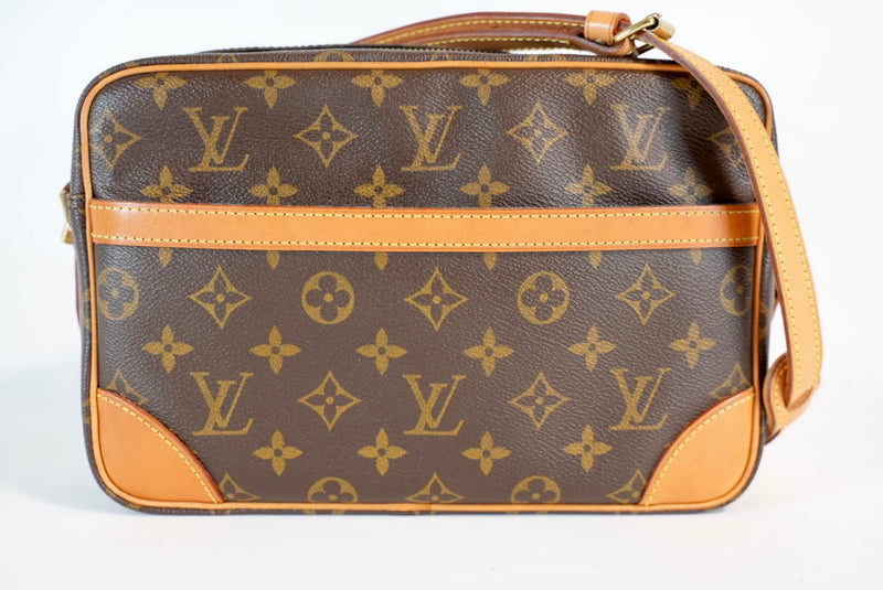 Louis Vuitton Monogram Trocadero 27 Crossbody Used