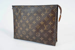 Louis Vuitton Monogram Toiletry Pouch 26 Used