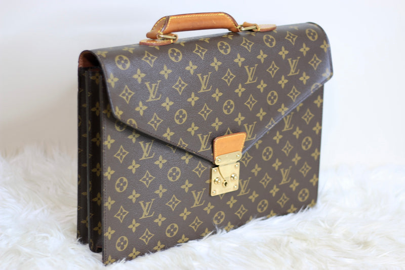 Louis Vuitton Monogram Serviette Conseiller Used